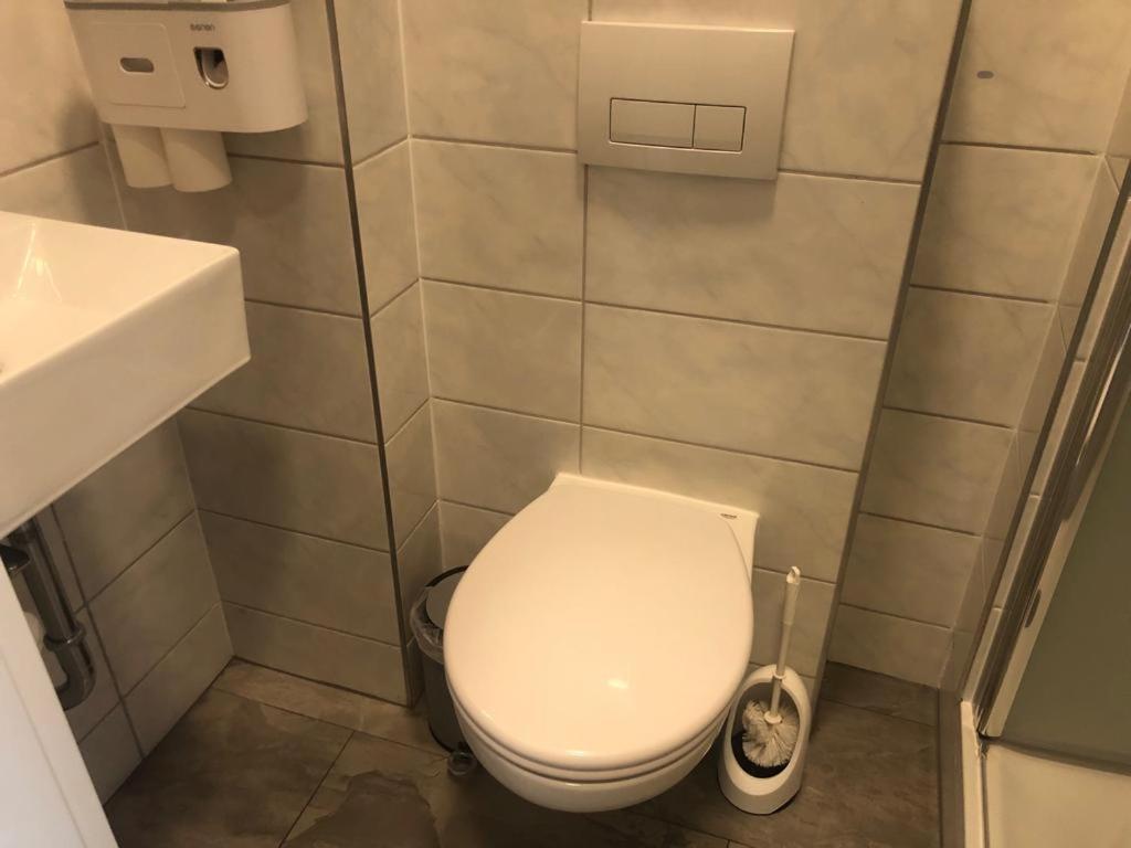 Gaestehaus Pellinger Hof Pellingen Ruang foto